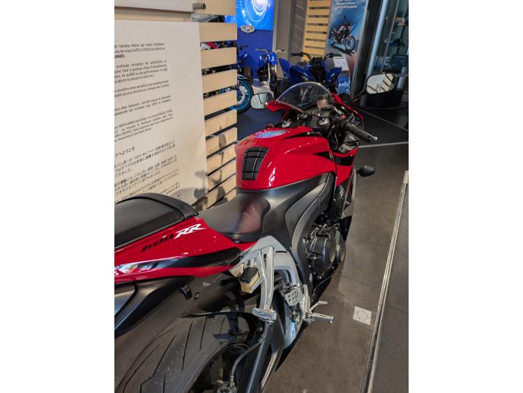 HONDA CBR 600 RR