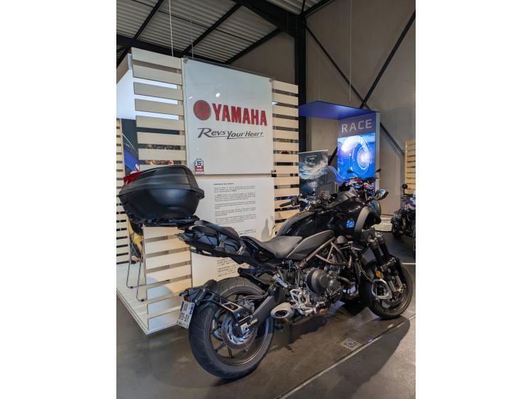 YAMAHA NIKEN 850 GT
