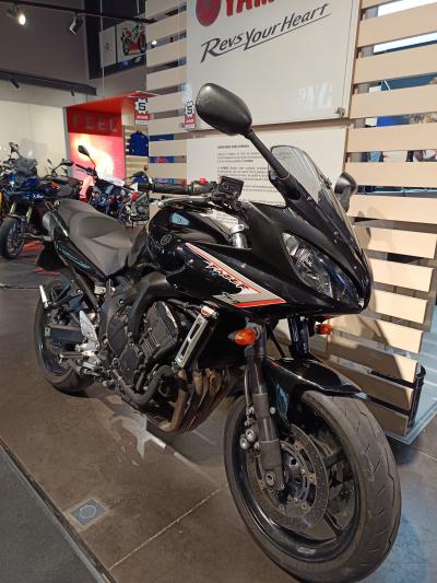 YAMAHA FZ6 600 FAZER S2