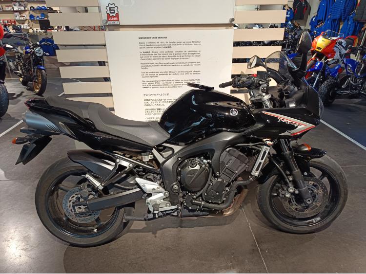 YAMAHA FZ6 600 FAZER S2