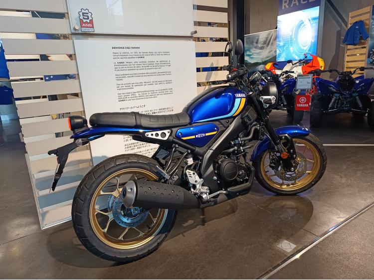 YAMAHA XSR 125